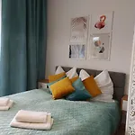 Mariva B110 Z Balkonem - - Przy Samym Morzu - Obiekt Euronia Apartman